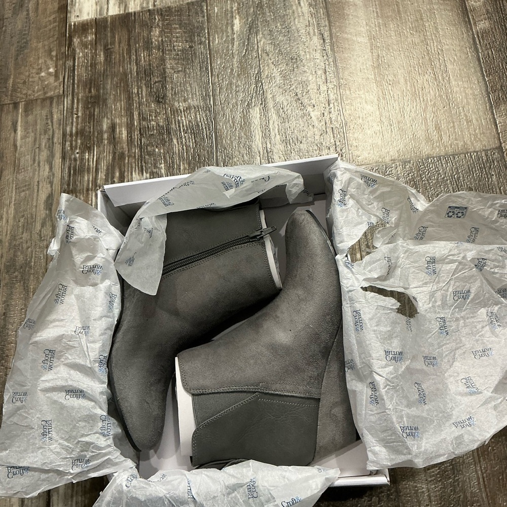 Croft and Barrow Women's Gray Wedge Ankle Boots Size 7 - Picture 10 of 12